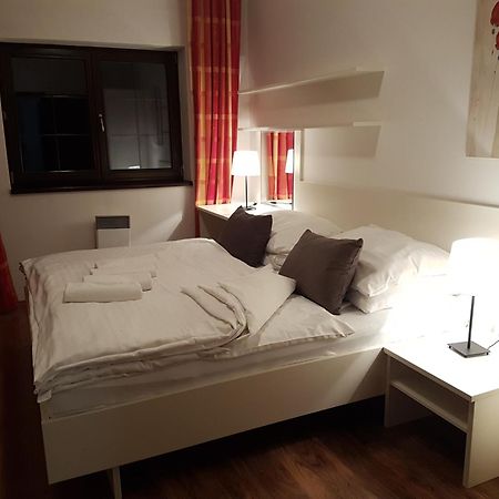 Apartmany Hrabovo รูชอมแบรอค ภายนอก รูปภาพ