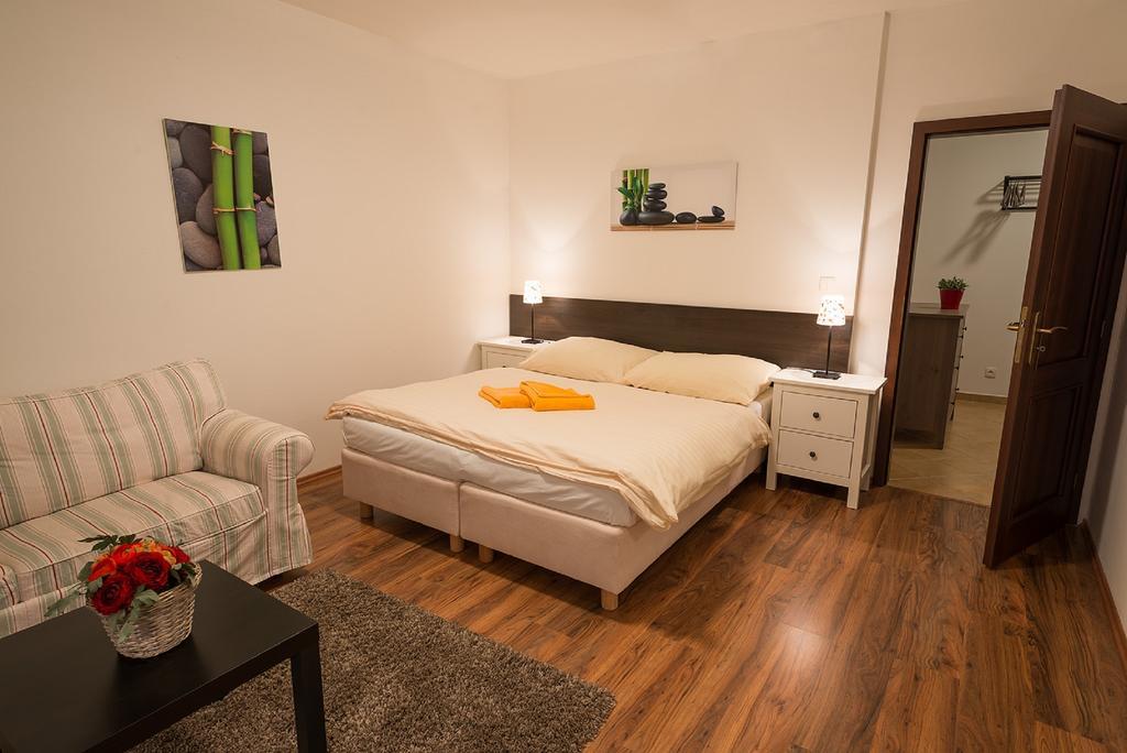 Apartmany Hrabovo รูชอมแบรอค ห้อง รูปภาพ