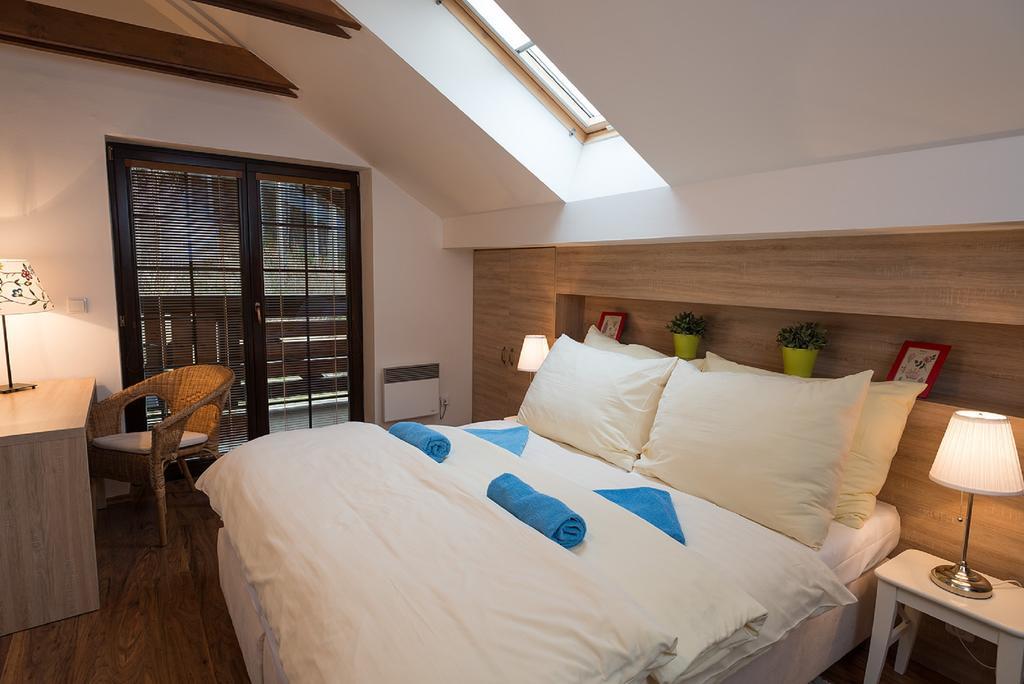 Apartmany Hrabovo รูชอมแบรอค ห้อง รูปภาพ
