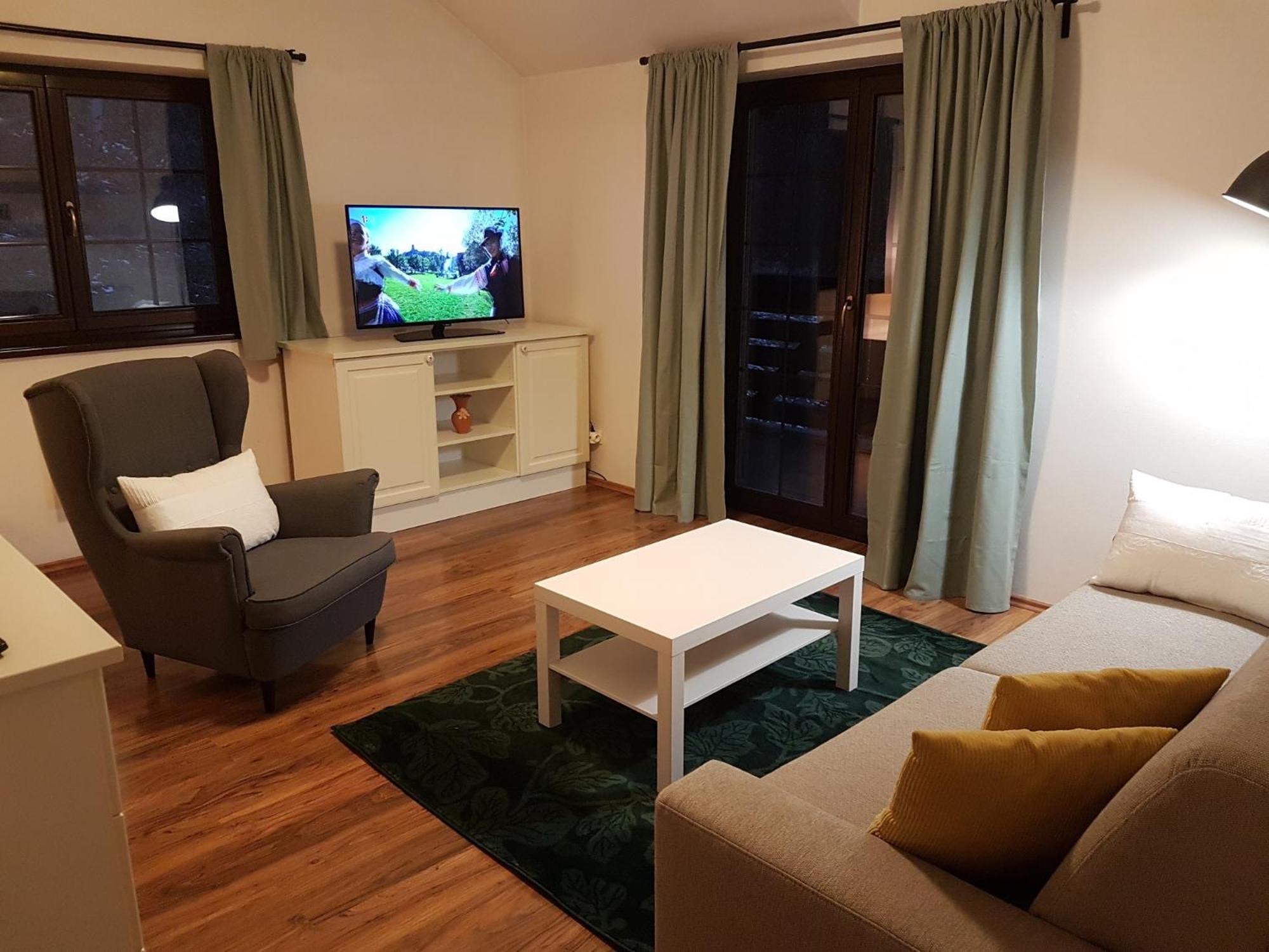 Apartmany Hrabovo รูชอมแบรอค ภายนอก รูปภาพ