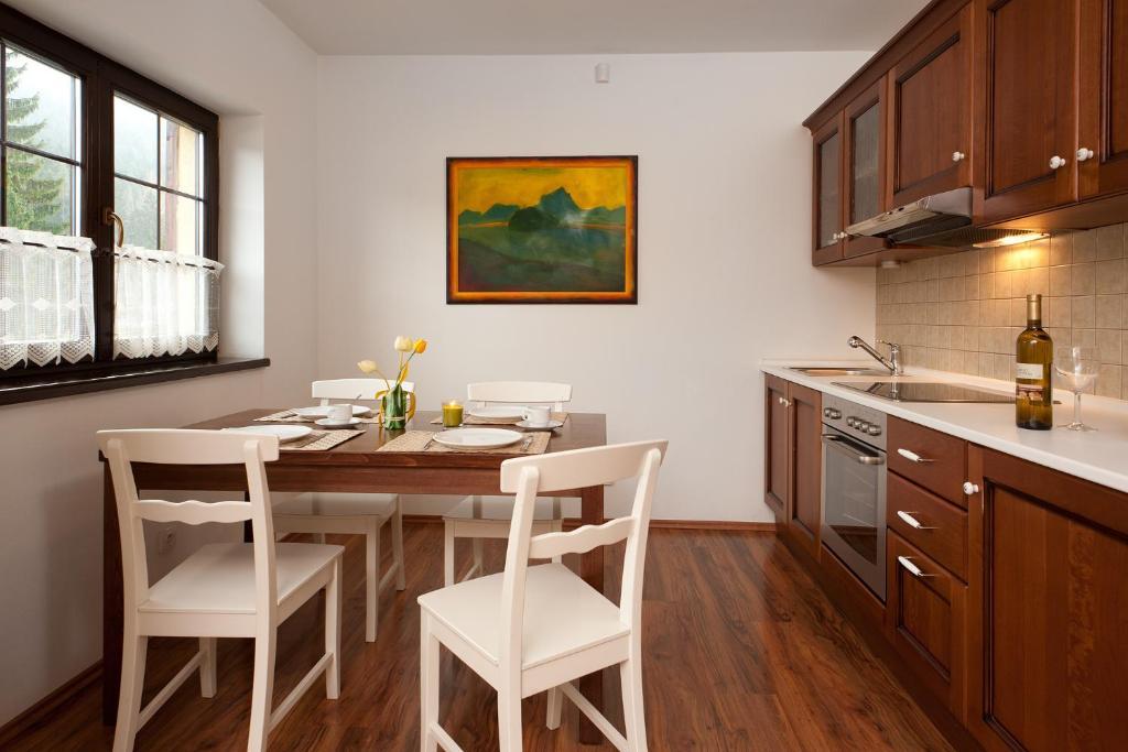Apartmany Hrabovo รูชอมแบรอค ห้อง รูปภาพ